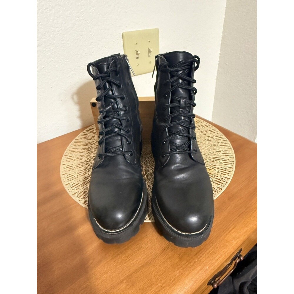 ⁠Sam Edelman Garret Black Leather Lug Sole Combat Boots Women Sz 7.5 Waterproof - Picture 4 of 9